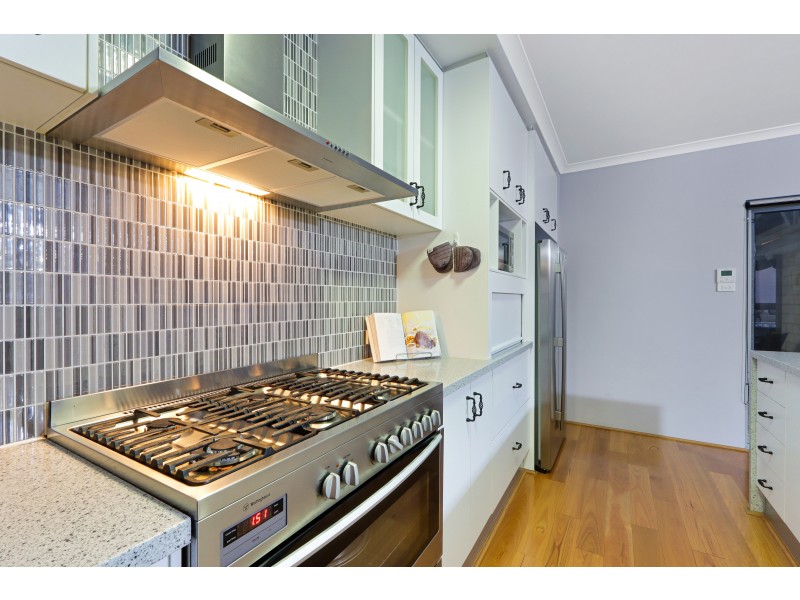 26 Falkner Road, Harrisdale WA 6112