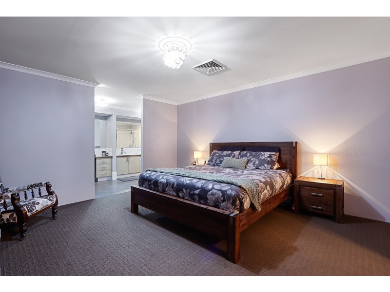 26 Falkner Road, Harrisdale WA 6112