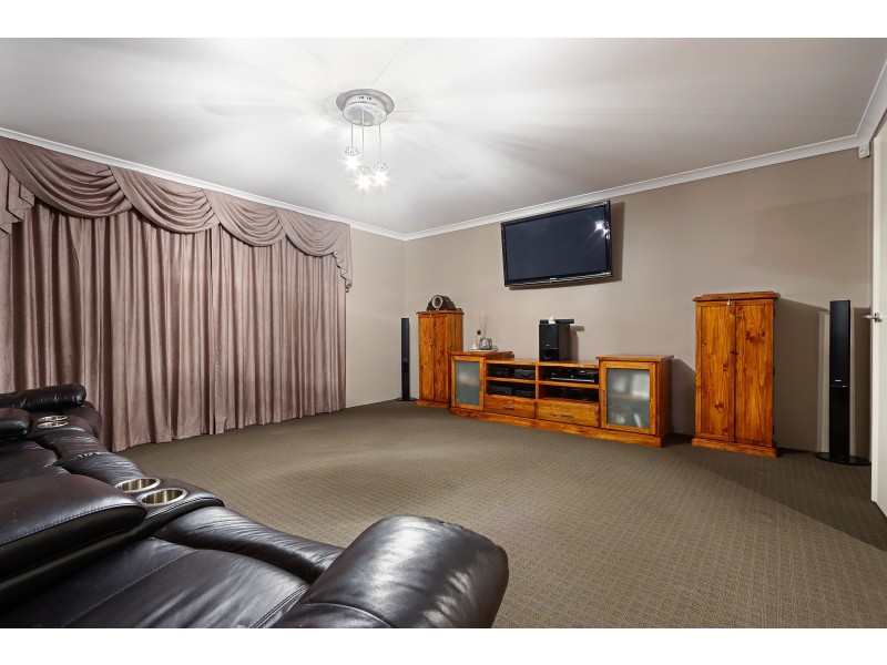 26 Falkner Road, Harrisdale WA 6112