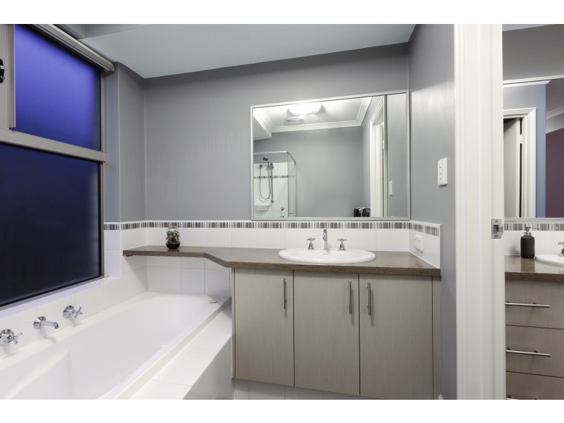 26 Falkner Road, Harrisdale WA 6112