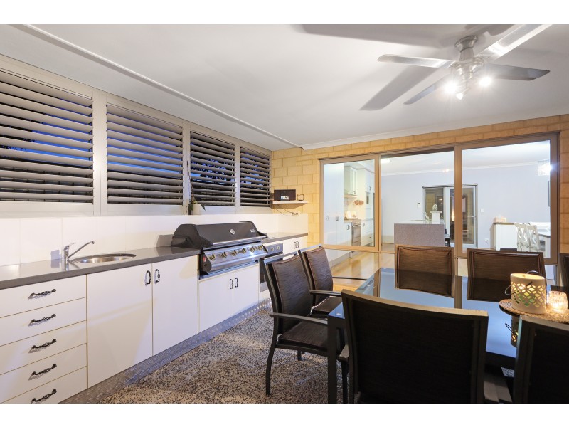 26 Falkner Road, Harrisdale WA 6112