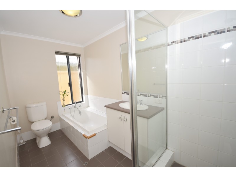 10 Madras Way, Southern River WA 6110