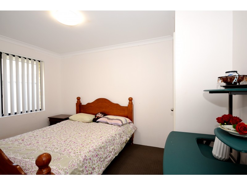 28 Glenariff Boulevard, Canning Vale WA 6155