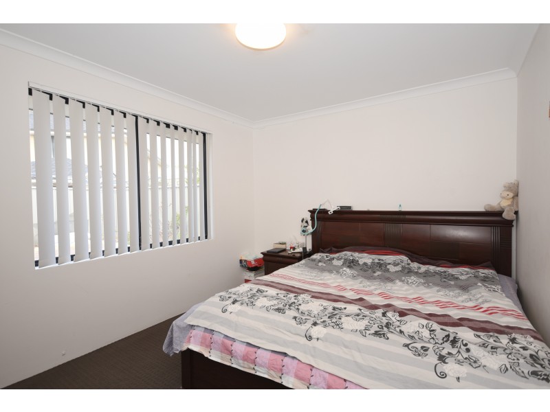 28 Glenariff Boulevard, Canning Vale WA 6155