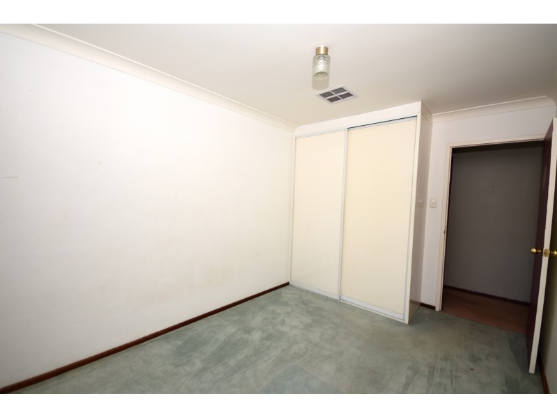 30 Parkfield Road, Kelmscott WA 6111