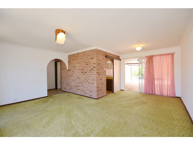 58 Meadowbrook Drive, Parkwood WA 6147