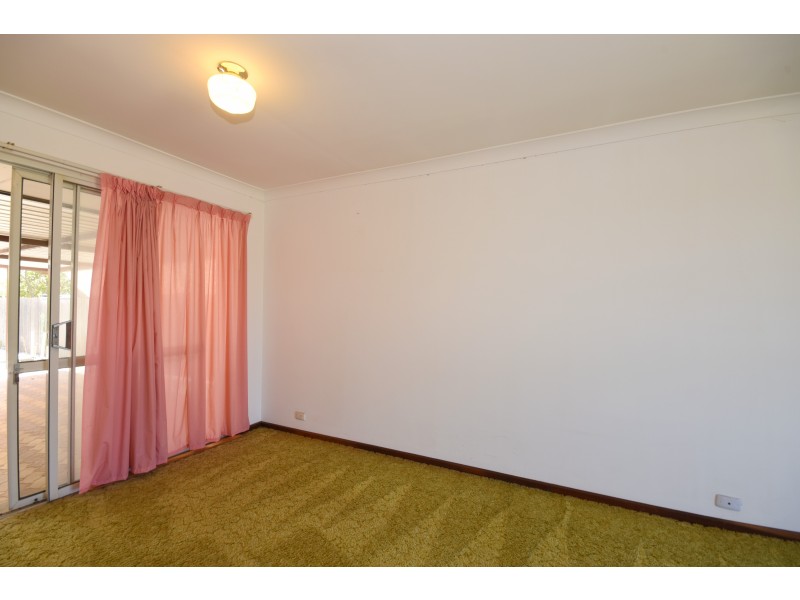 58 Meadowbrook Drive, Parkwood WA 6147