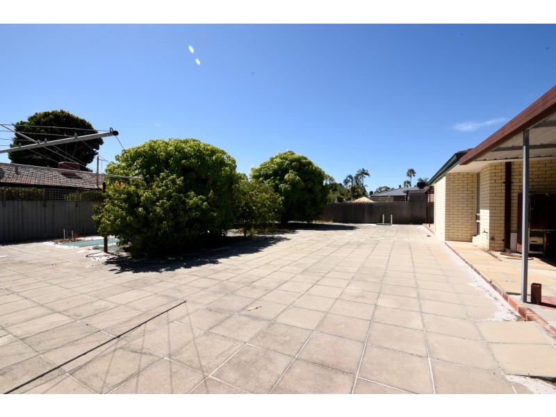 58 Meadowbrook Drive, Parkwood WA 6147