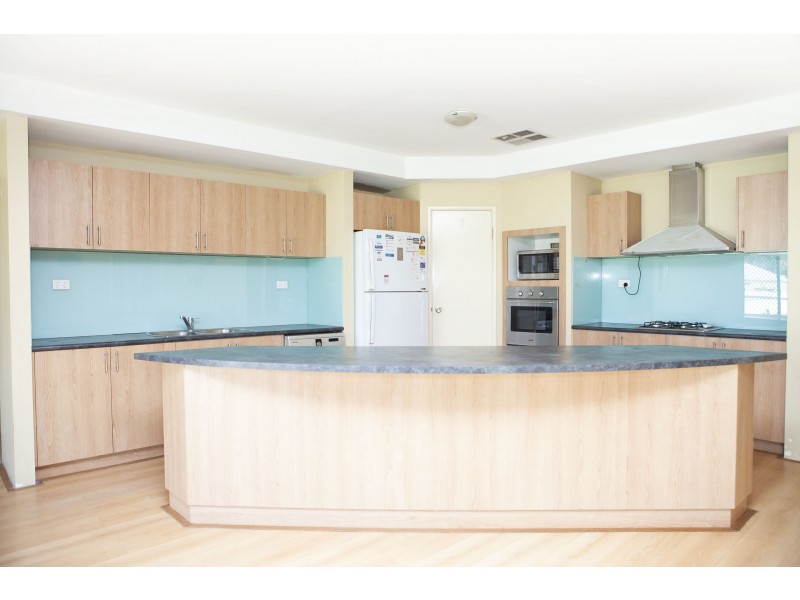 130 Lacey Street, Beckenham WA 6107