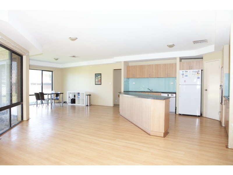 130 Lacey Street, Beckenham WA 6107