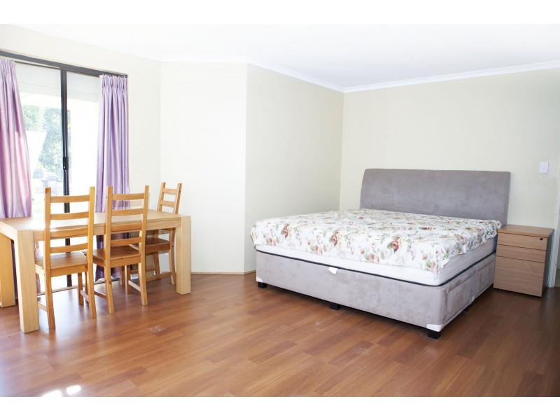 130 Lacey Street, Beckenham WA 6107