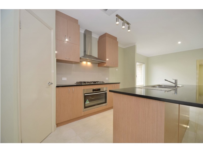 25 Ameer Way, Beeliar WA 6164