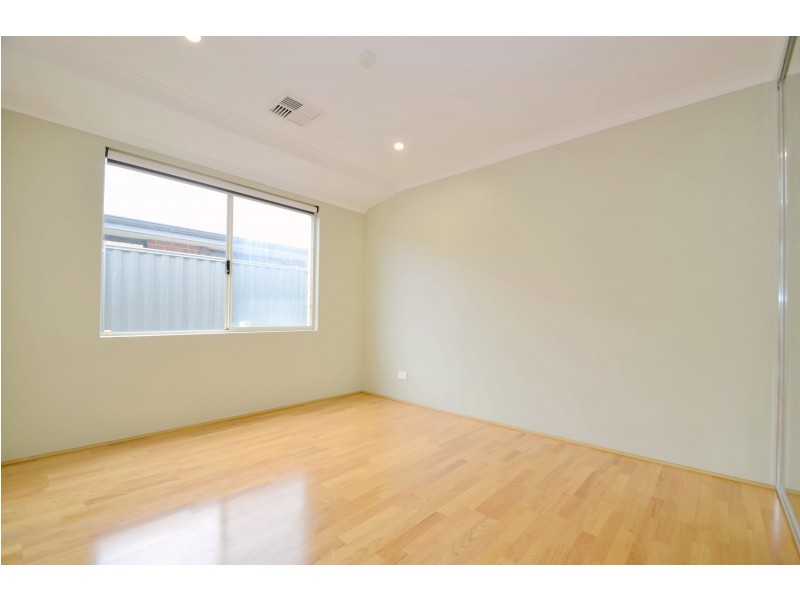 25 Ameer Way, Beeliar WA 6164