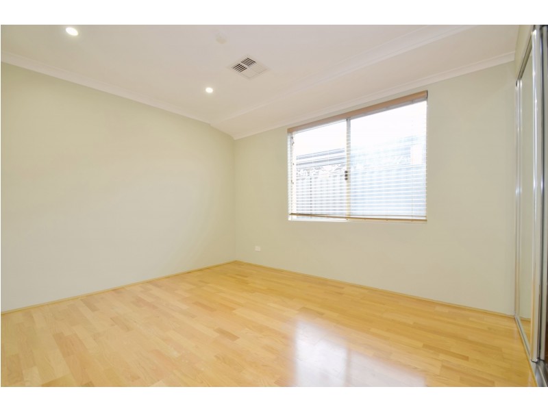 25 Ameer Way, Beeliar WA 6164