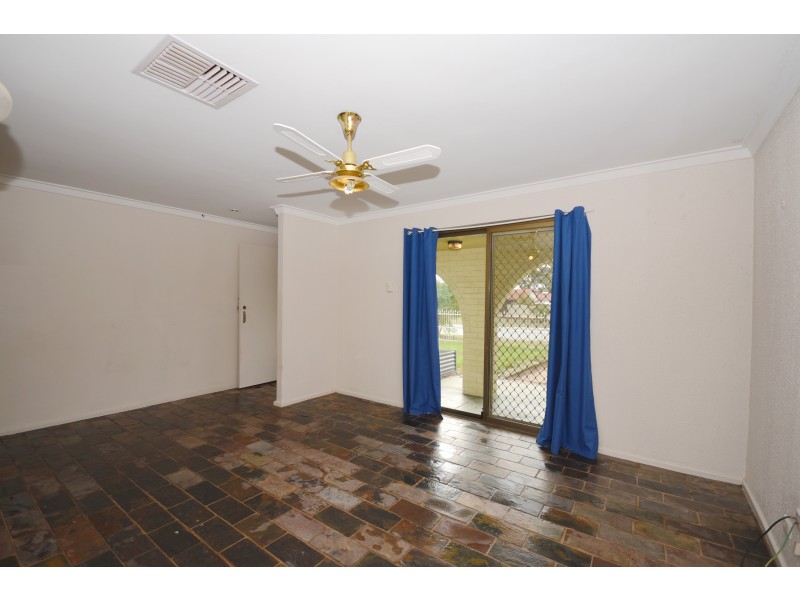 77 Doorigo Road, Armadale WA 6112