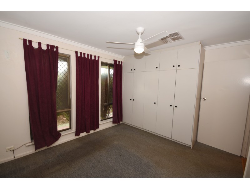 77 Doorigo Road, Armadale WA 6112