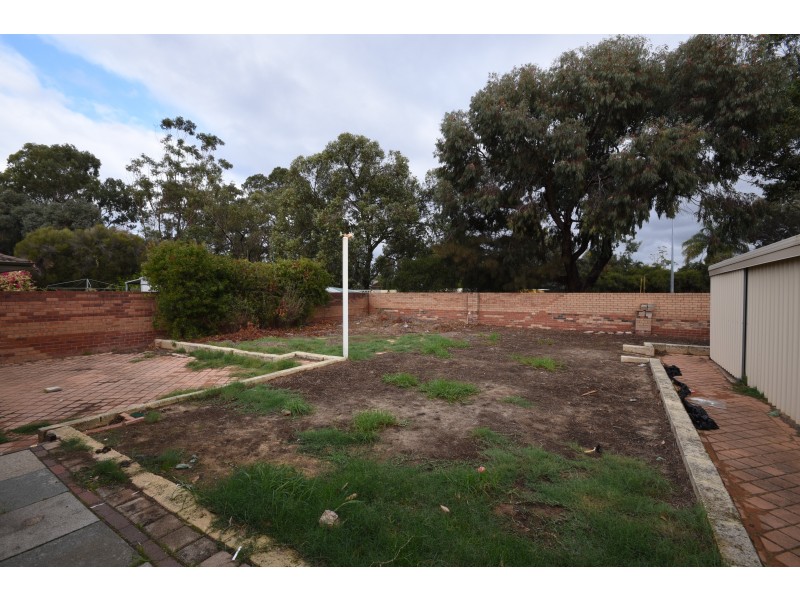 77 Doorigo Road, Armadale WA 6112