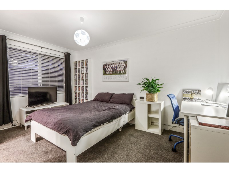 33 Benalla Drive, Harrisdale WA 6112