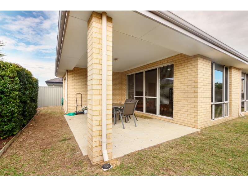 28 Rockefeller Way, Harrisdale WA 6112