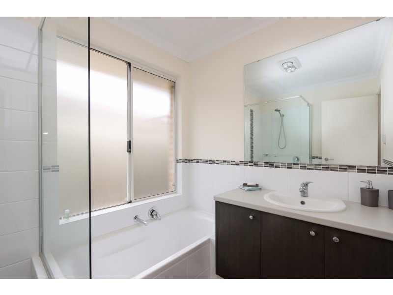 28 Rockefeller Way, Harrisdale WA 6112