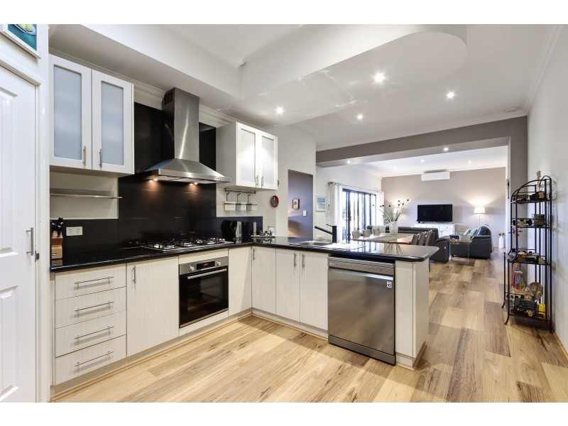 95 Harrisdale Drive, Harrisdale WA 6112