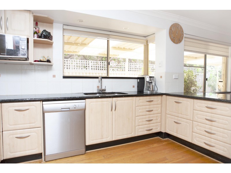 32 Central Avenue, Ardross WA 6153