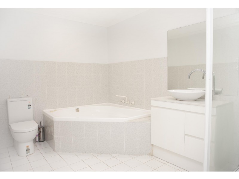 32 Central Avenue, Ardross WA 6153