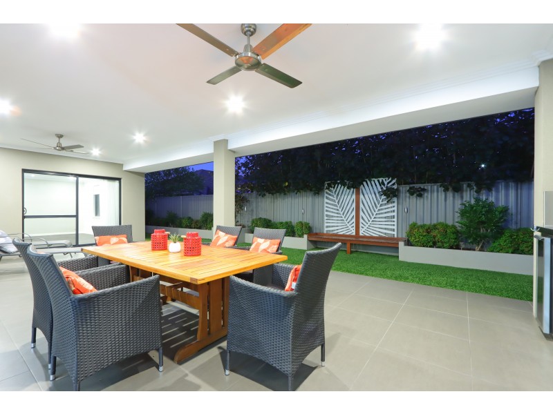7 Sheldon Street, Piara Waters WA 6112
