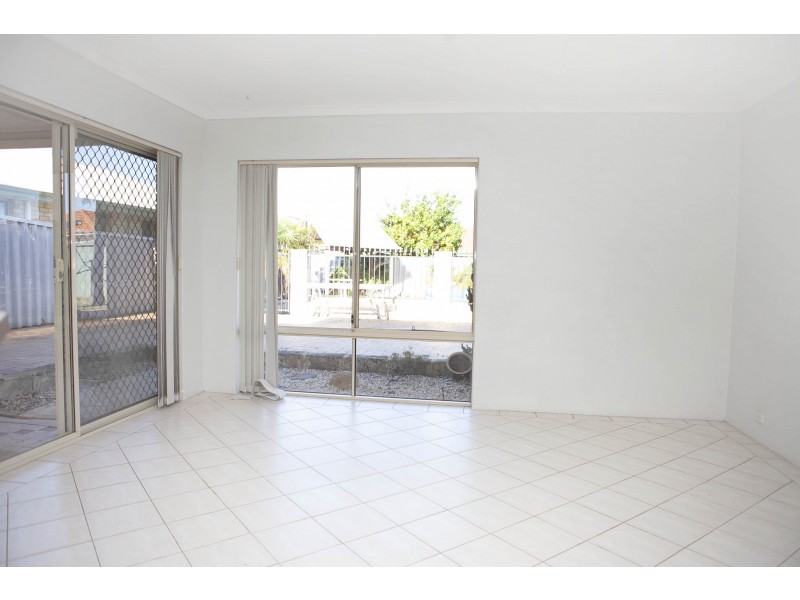 24 Bonanza Court, Huntingdale WA 6110