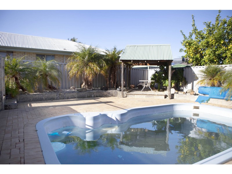 24 Bonanza Court, Huntingdale WA 6110