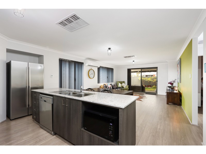 71 Gracefield Boulevard, Harrisdale WA 6112