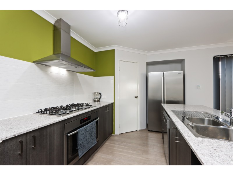 71 Gracefield Boulevard, Harrisdale WA 6112