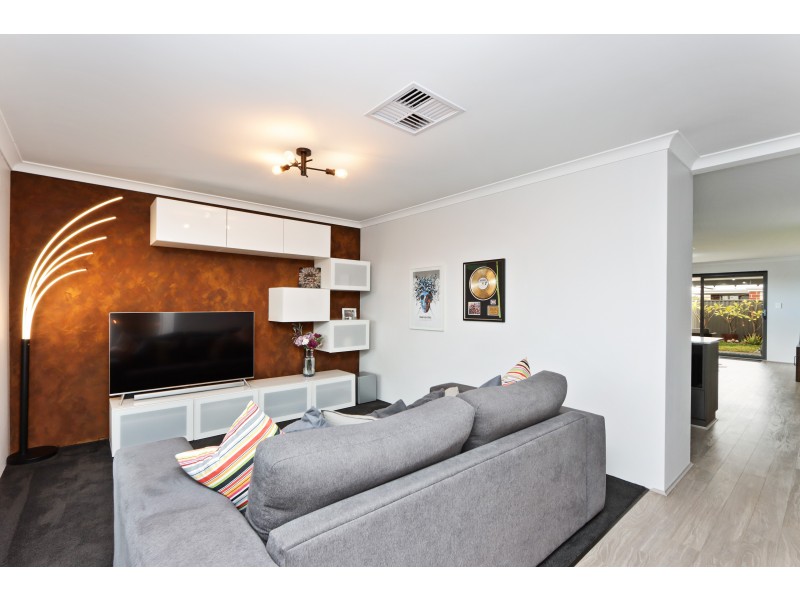 71 Gracefield Boulevard, Harrisdale WA 6112