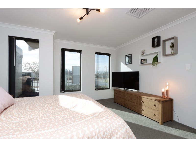 71 Gracefield Boulevard, Harrisdale WA 6112