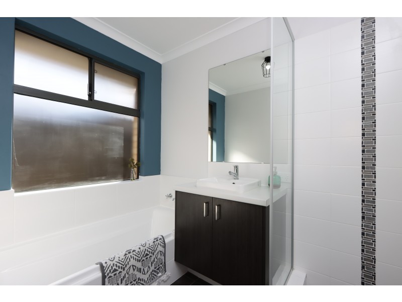 71 Gracefield Boulevard, Harrisdale WA 6112