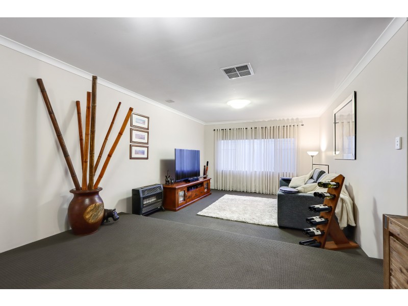 21 Lucas Loop, Canning Vale WA 6155