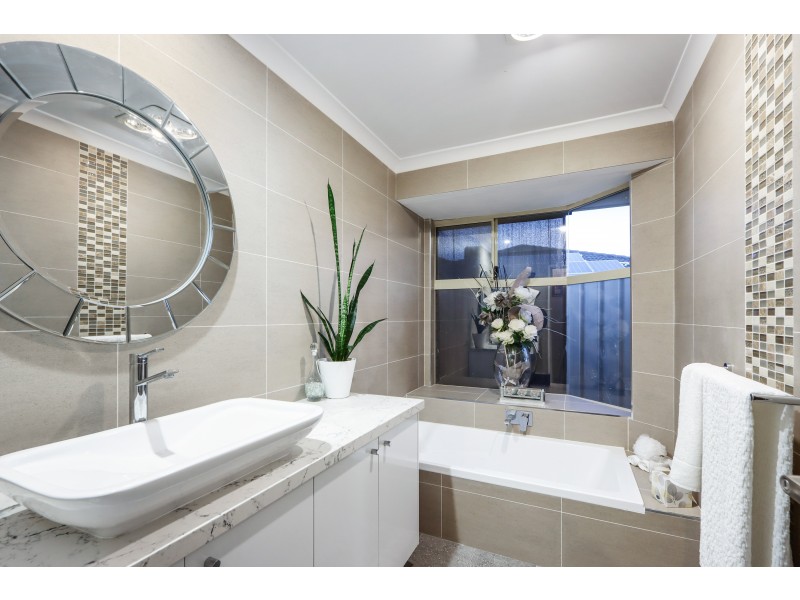 21 Lucas Loop, Canning Vale WA 6155