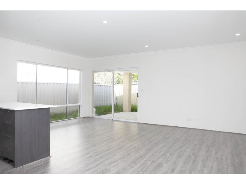 1 Colleen Street, Gosnells WA 6110