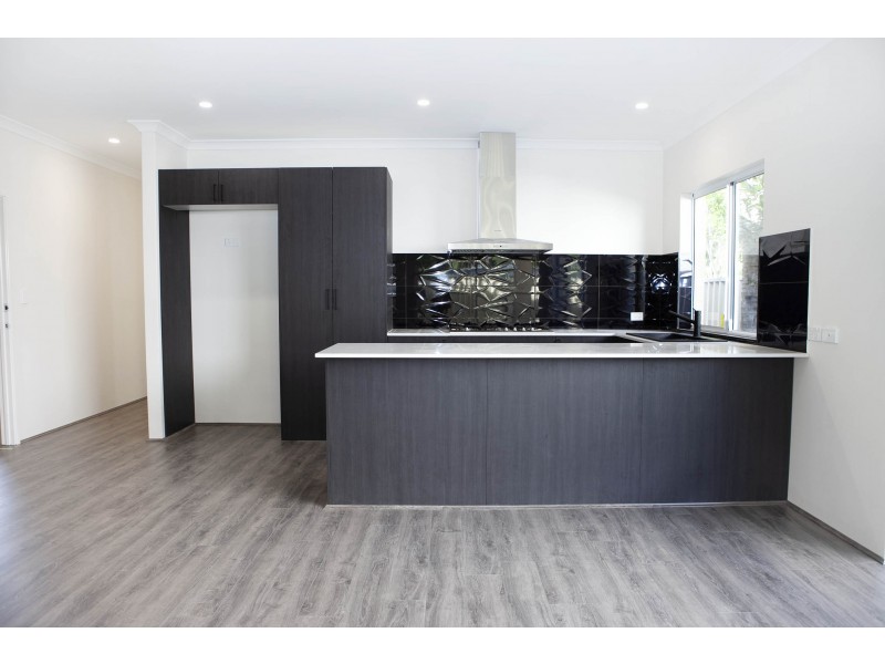 1 Colleen Street, Gosnells WA 6110