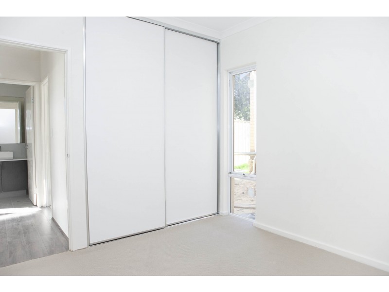 1 Colleen Street, Gosnells WA 6110