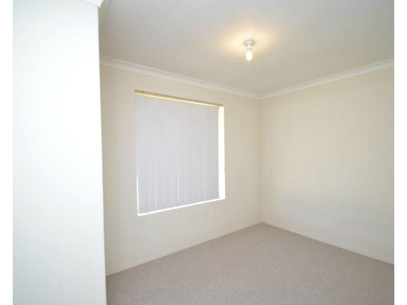 56 Ellamere Retreat, Maddington WA 6109