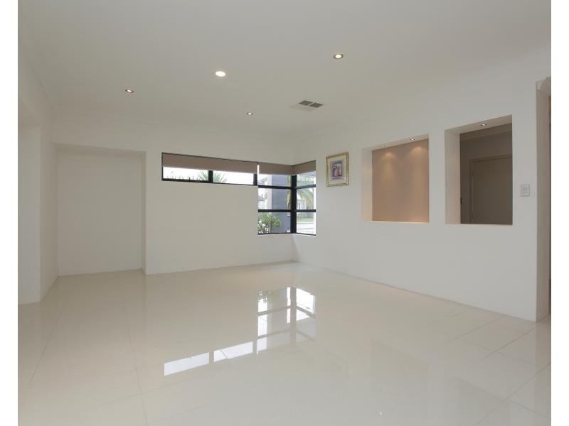 10 Harlequin Pass, Southern River WA 6110