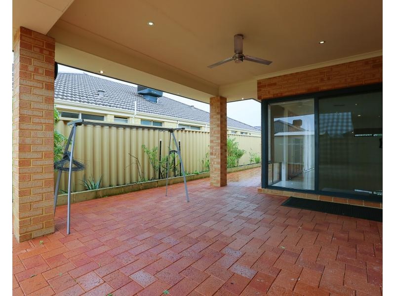 10 Harlequin Pass, Southern River WA 6110