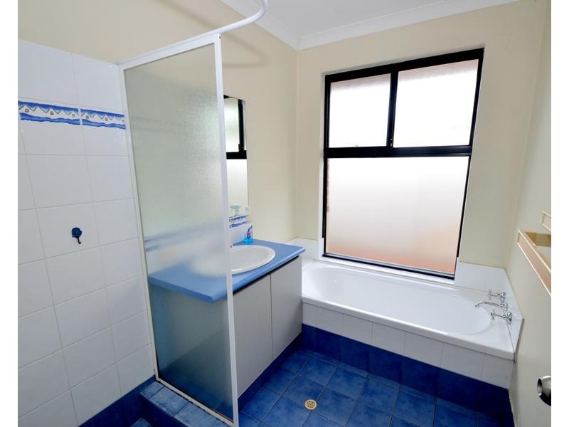 4 Alder Way, Thornlie WA 6108