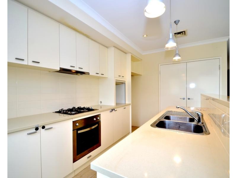12 Congenial Loop, Atwell WA 6164