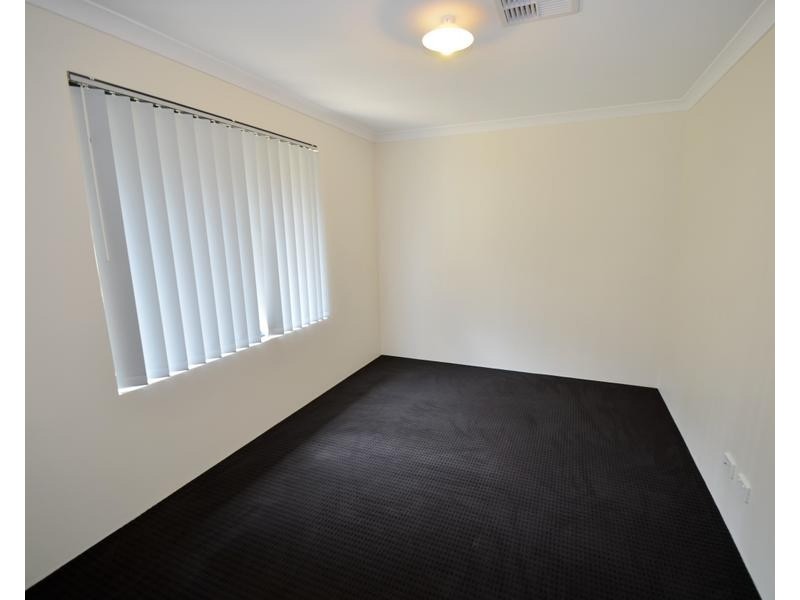 45A Amanda Drive, Camillo WA 6111