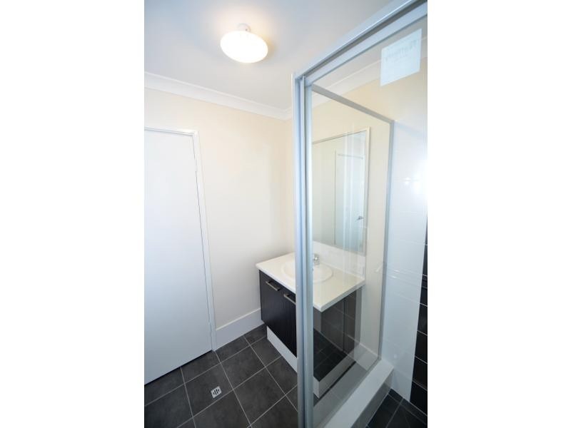 45B Amanda Drive, Camillo WA 6111