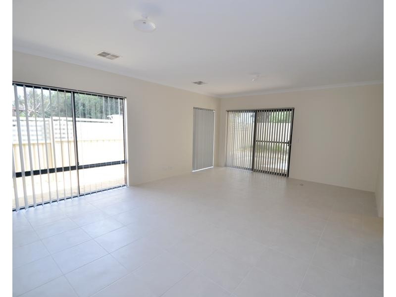 45B Amanda Drive, Camillo WA 6111