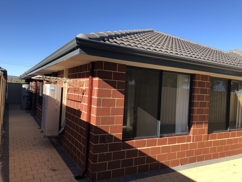 45B Amanda Drive, Camillo WA 6111