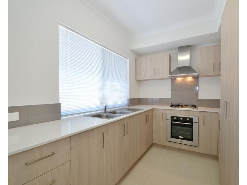 4A Stratford Place, Bentley WA 6102